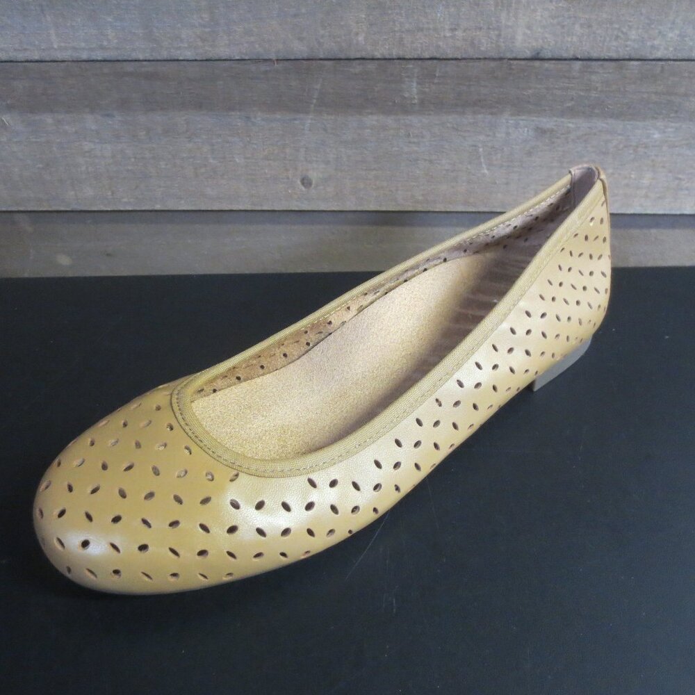 Vionic Women's Robyn II Flats - CAMEL - US SIZE 9.5M